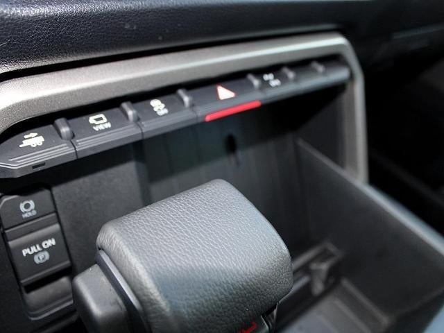 2024 Toyota Tundra 4WD 4WD SR5 CrewMax 5.5' Bed (SE)