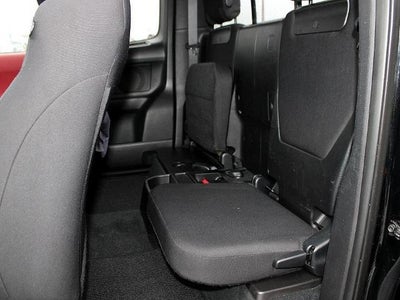 2016 Toyota Tacoma 2WD Access Cab Standard Bed I4 Automatic SR5 (Natl)