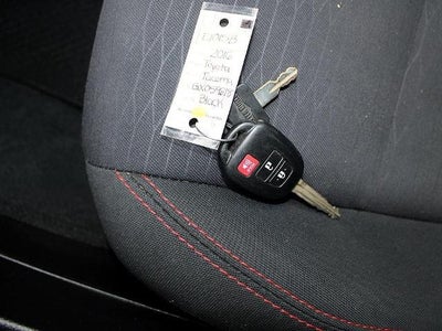 2016 Toyota Tacoma 2WD Access Cab Standard Bed I4 Automatic SR5 (Natl)