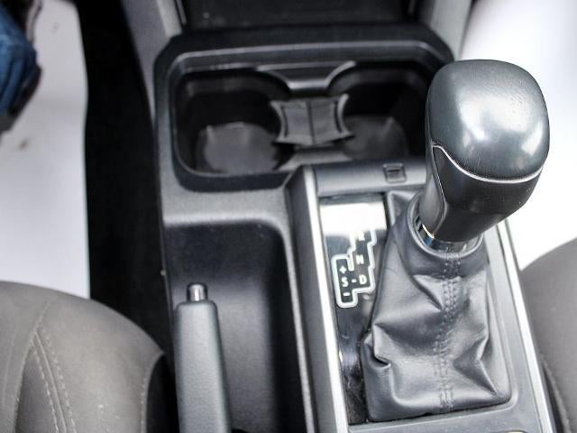 2019 Toyota Tacoma 4WD 4WD TRD Sport Access Cab 6' Bed V6 MT (Natl)