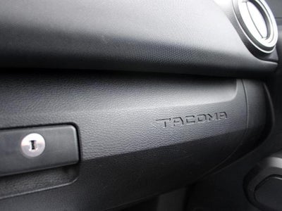 2019 Toyota Tacoma 4WD 4WD TRD Sport Access Cab 6' Bed V6 MT (Natl)