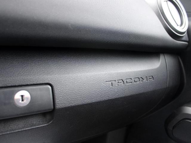 2019 Toyota Tacoma 4WD 4WD TRD Sport Access Cab 6' Bed V6 MT (Natl)