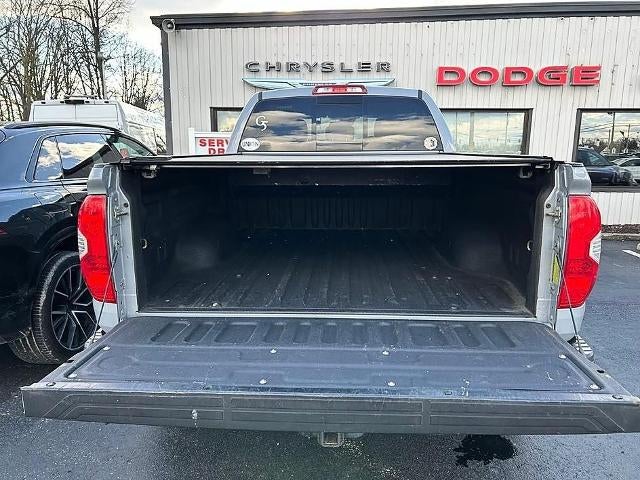 2018 Toyota Tundra 4WD 4WD SR5 Double Cab 6.5' Bed 5.7L FFV (Natl)