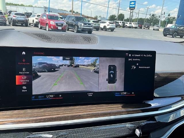 2023 BMW X7 xDrive40i Sports Activity Vehicle