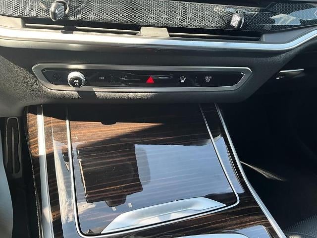 2023 BMW X7 xDrive40i Sports Activity Vehicle
