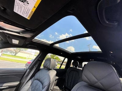 2023 BMW X7 xDrive40i Sports Activity Vehicle