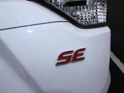 2020 Toyota Corolla SE CVT (Natl)