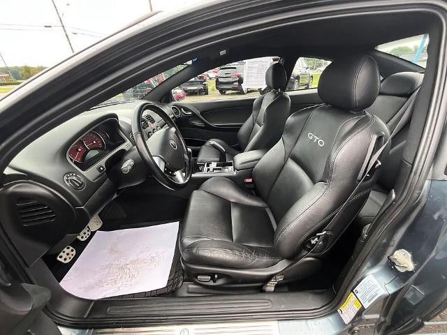 2006 Pontiac GTO 2dr Cpe
