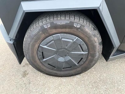 2025 Tesla Cybertruck Cyberbeast AWD