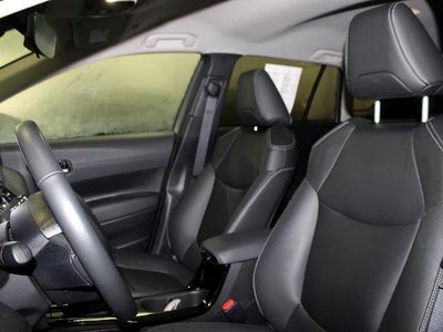 2025 Toyota Corolla Cross XLE 2WD (Natl)