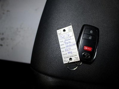 2025 Toyota Corolla Cross XLE 2WD (Natl)