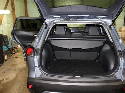 2025 Toyota Corolla Cross XLE 2WD (Natl)