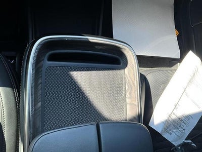 2023 Rivian R1S Adventure Quad-Motor Large Pack