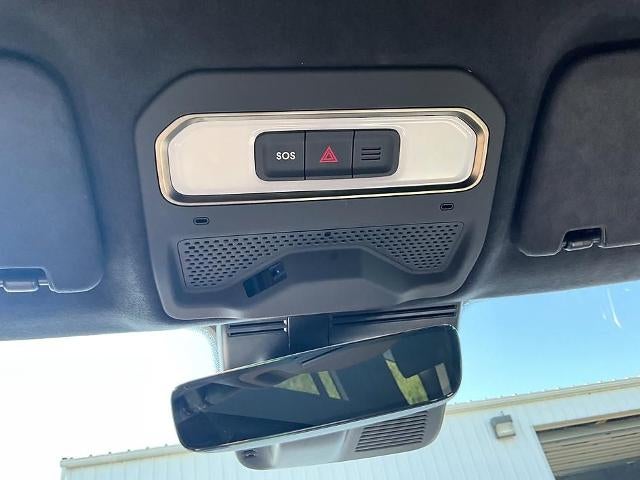 2023 Rivian R1S Adventure Quad-Motor Large Pack