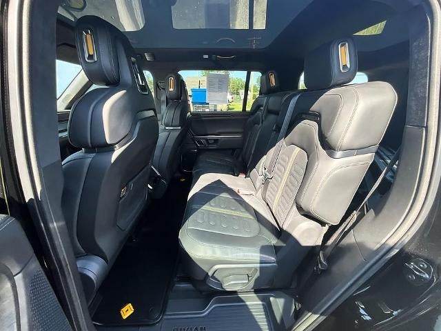 2023 Rivian R1S Adventure Quad-Motor Large Pack