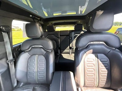 2023 Rivian R1S Adventure Quad-Motor Large Pack