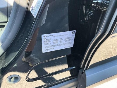 2023 Rivian R1S Adventure Quad-Motor Large Pack