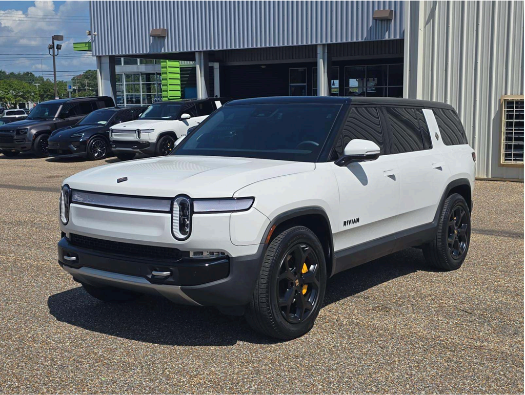 2023 Rivian R1S Adventure Quad-Motor Large Pack