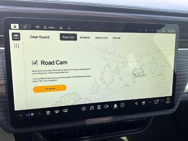 2023 Rivian R1S Adventure Quad-Motor Large Pack