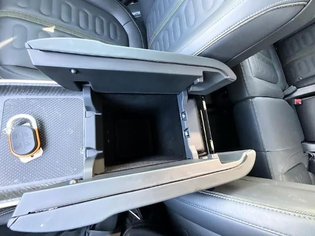 2023 Rivian R1S Adventure Quad-Motor Large Pack