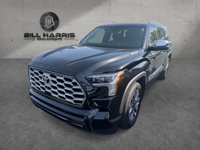2025 Toyota Sequoia SR5 4WD (SE)