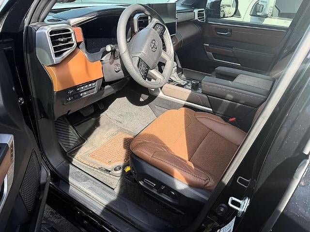 2025 Toyota Sequoia SR5 4WD (SE)