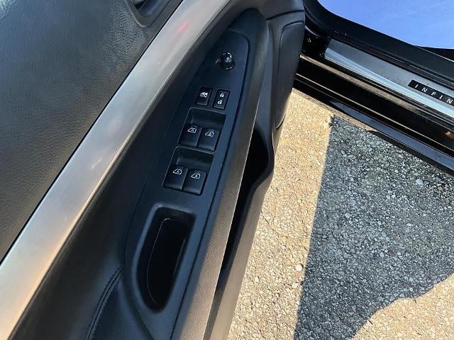 2015 INFINITI Q40 AWD
