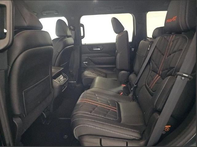 2025 Nissan Armada 4x4 PRO-4X