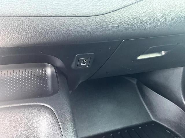 2024 Toyota Corolla Hybrid LE FWD (Natl)