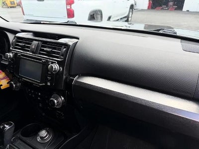 2019 Toyota 4Runner SR5 4WD (GS)