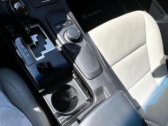 2013 Lexus ES 350 4dr Sdn