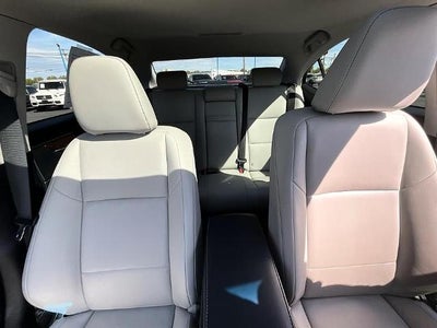 2013 Lexus ES 350 4dr Sdn