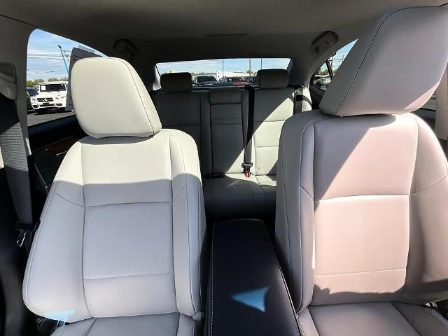 2013 Lexus ES 350 4dr Sdn