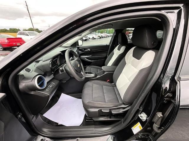 2025 Chevrolet Trax FWD 4dr LS