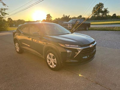 2025 Chevrolet Trax FWD 4dr LS