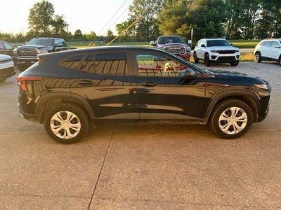 2025 Chevrolet Trax FWD 4dr LS