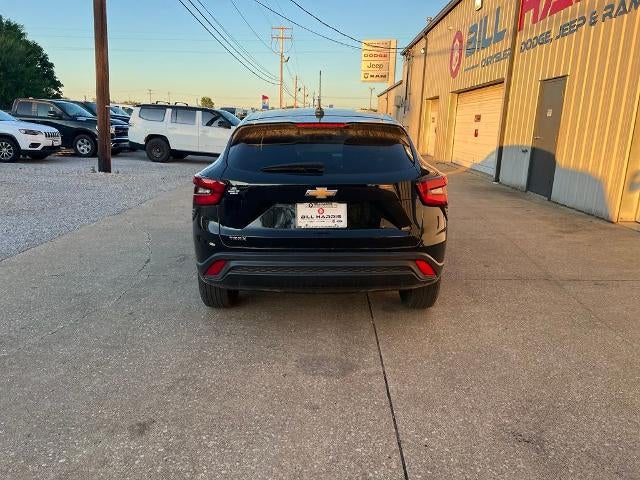 2025 Chevrolet Trax FWD 4dr LS