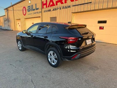 2025 Chevrolet Trax FWD 4dr LS