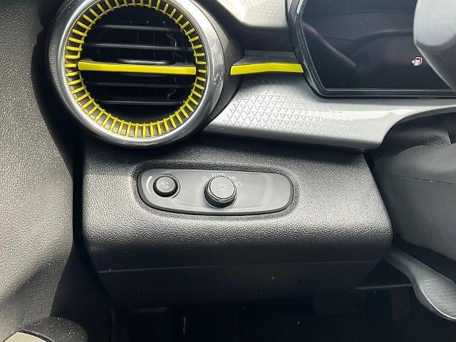 2024 Chevrolet Trax FWD 4dr LT