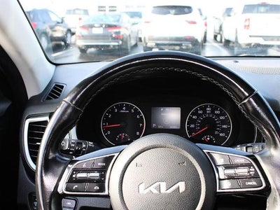 2023 Kia Seltos EX IVT AWD