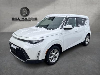 2023 Kia Soul LX IVT
