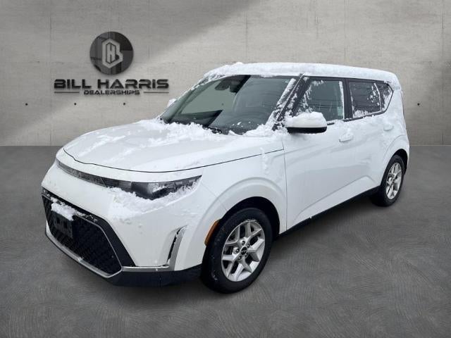 2023 Kia Soul LX IVT