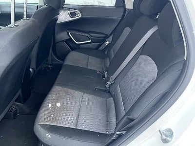 2023 Kia Soul LX IVT