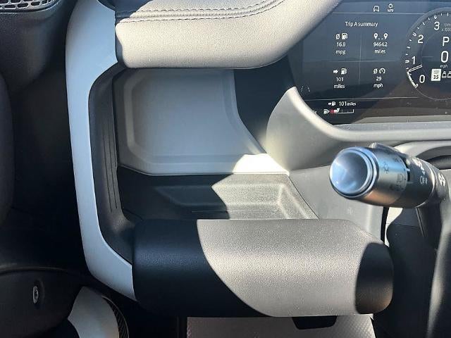 2022 Land Rover Defender 110 X-Dynamic HSE AWD