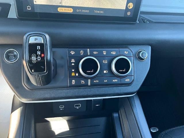 2022 Land Rover Defender 110 X-Dynamic HSE AWD