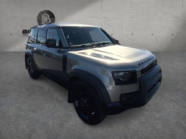 2022 Land Rover Defender 110 X-Dynamic HSE AWD