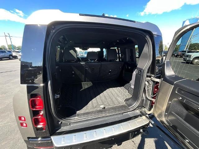 2022 Land Rover Defender 110 X-Dynamic HSE AWD