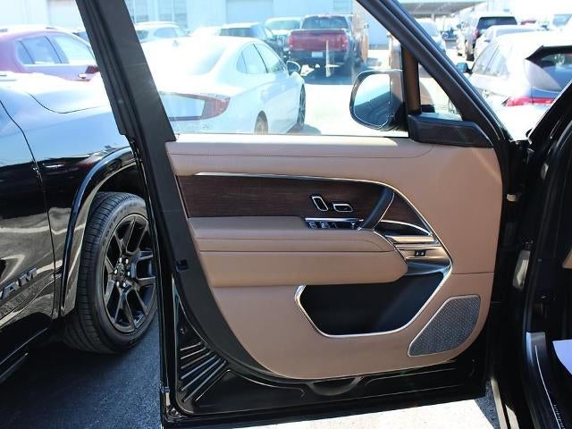 2023 Land Rover Range Rover Autobiography LWB 7 Seat