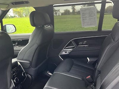 2023 Land Rover Range Rover P530 SE LWB 7 Seat