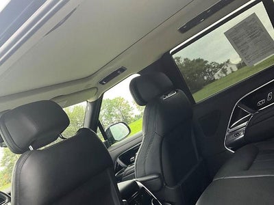 2023 Land Rover Range Rover P530 SE LWB 7 Seat
